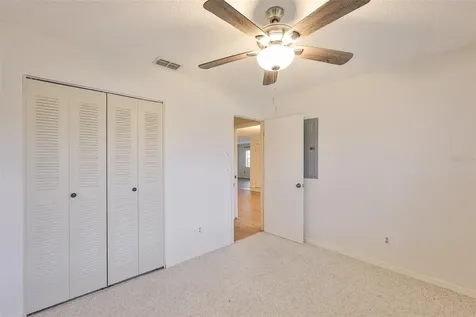 2122 Hereford Drive Sun City Center FL 33573