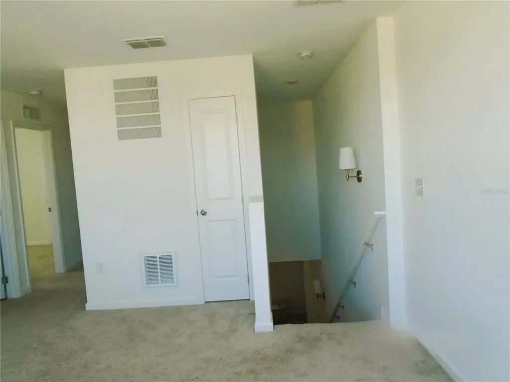 1991 Hemingway Circle Groveland FL 34736
