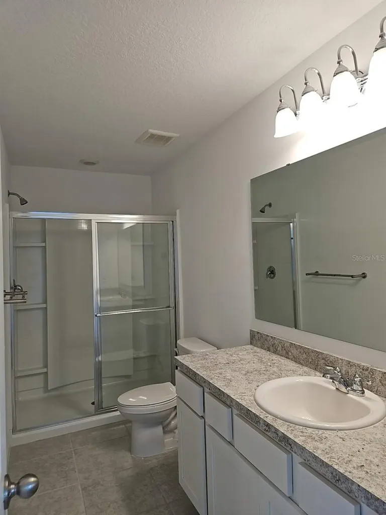 1991 Hemingway Circle Groveland FL 34736