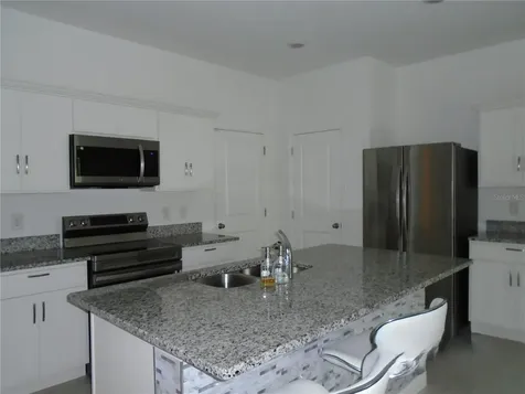 1991 Hemingway Circle Groveland FL 34736