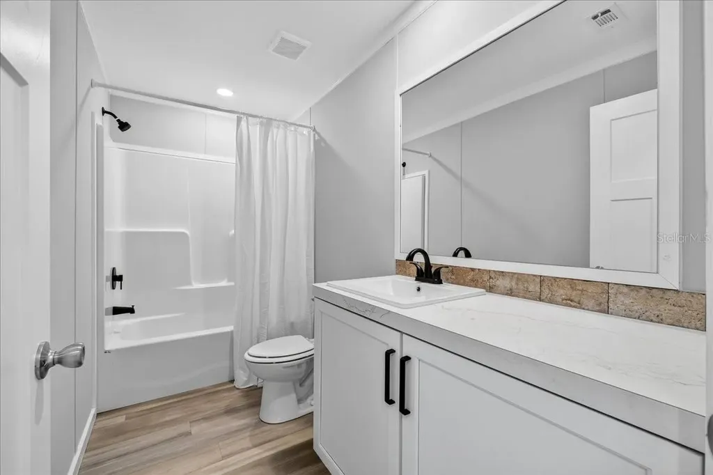 432 Oak Ridge W Lakeland FL 33801