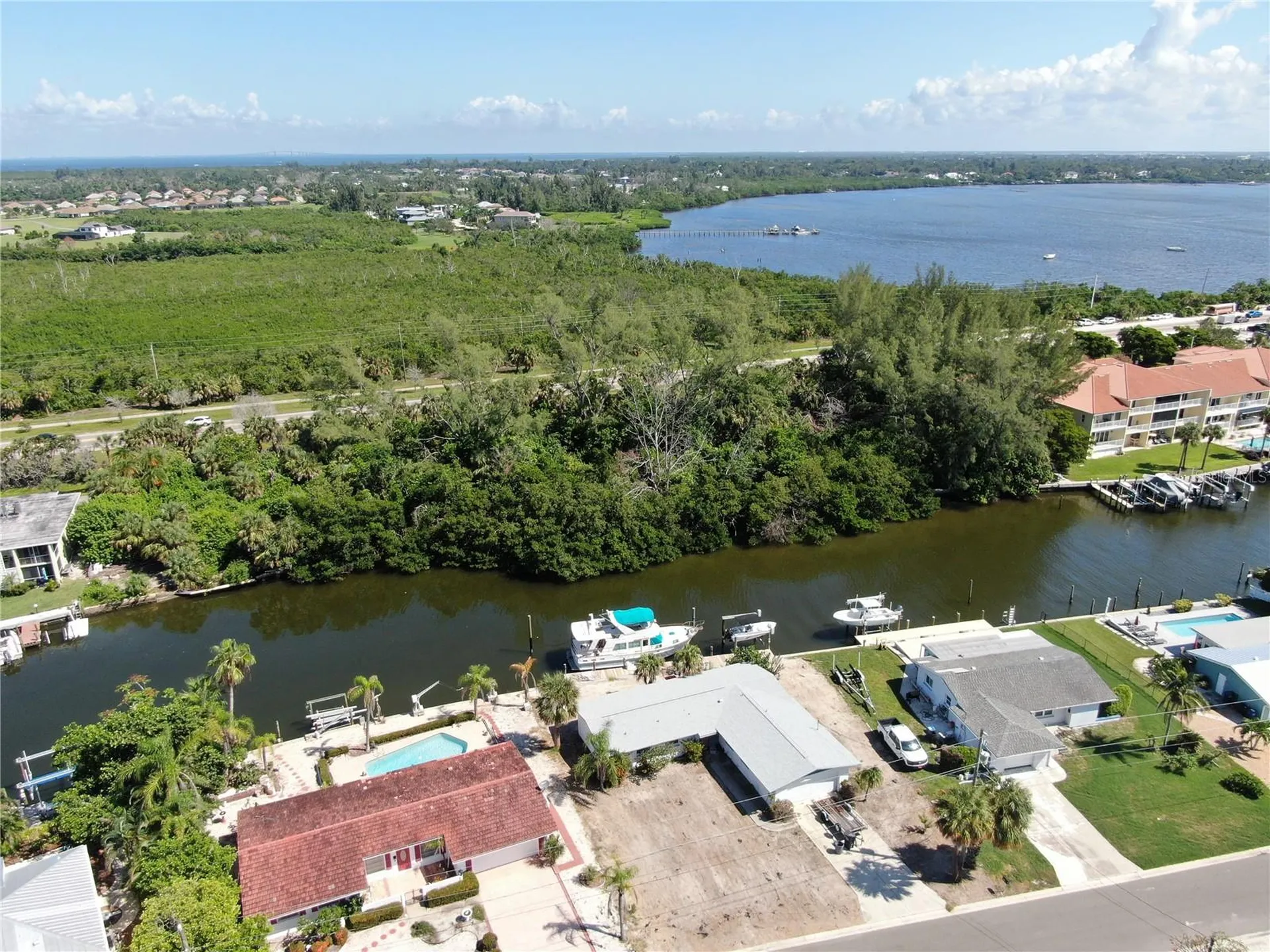 10005 W Manatee Avenue W Bradenton FL 34209