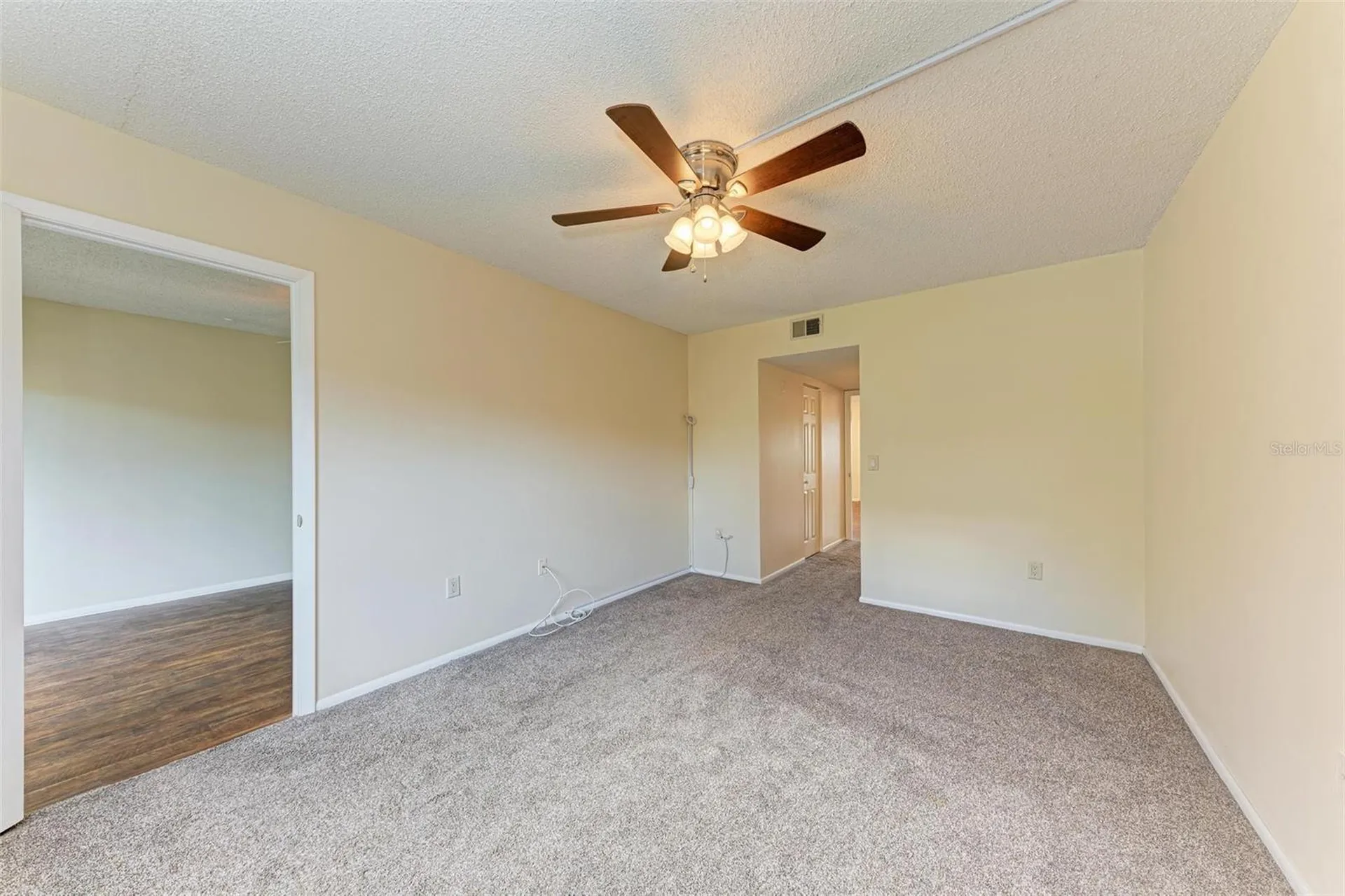 305 30th Avenue W Bradenton FL 34205