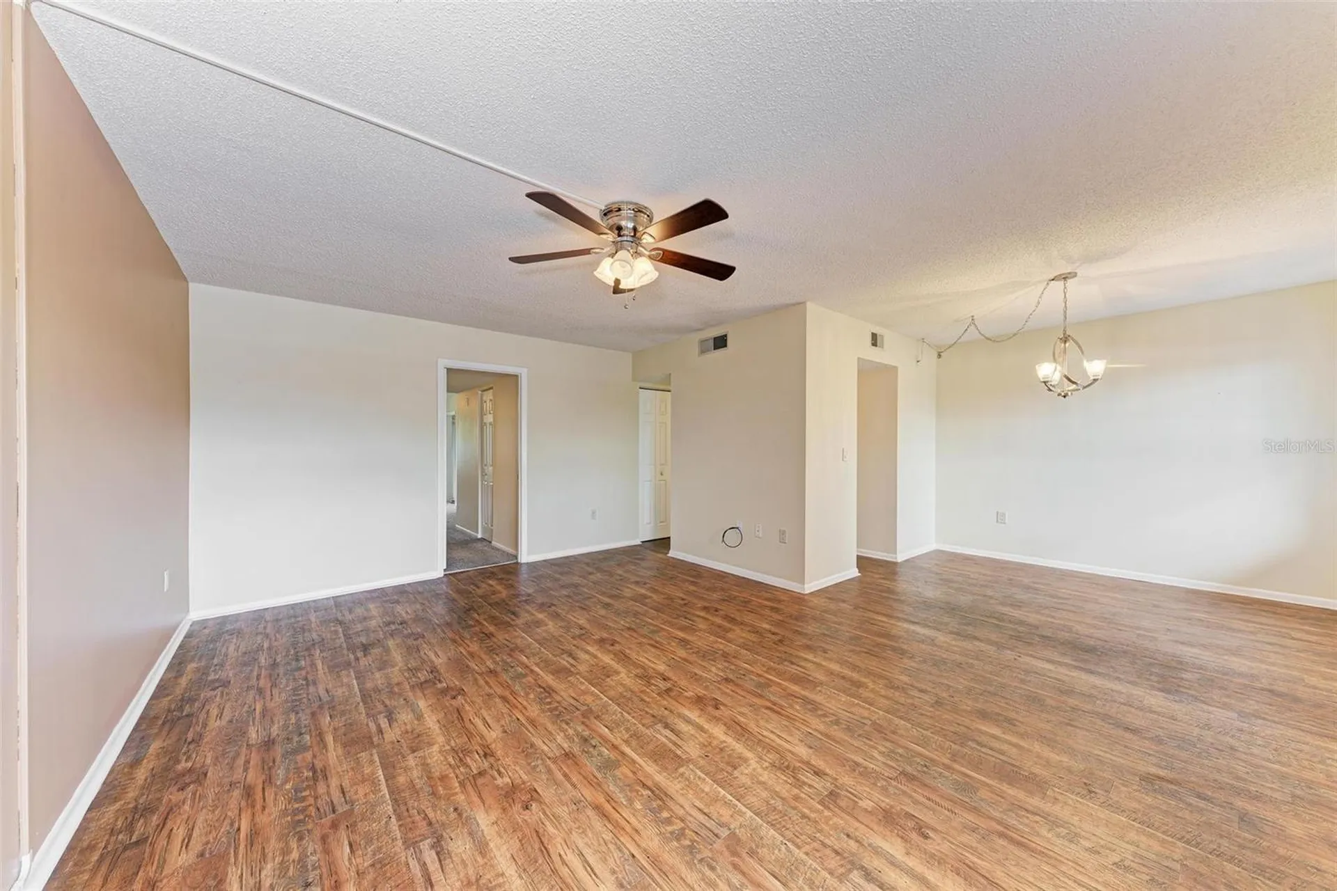 305 30th Avenue W Bradenton FL 34205