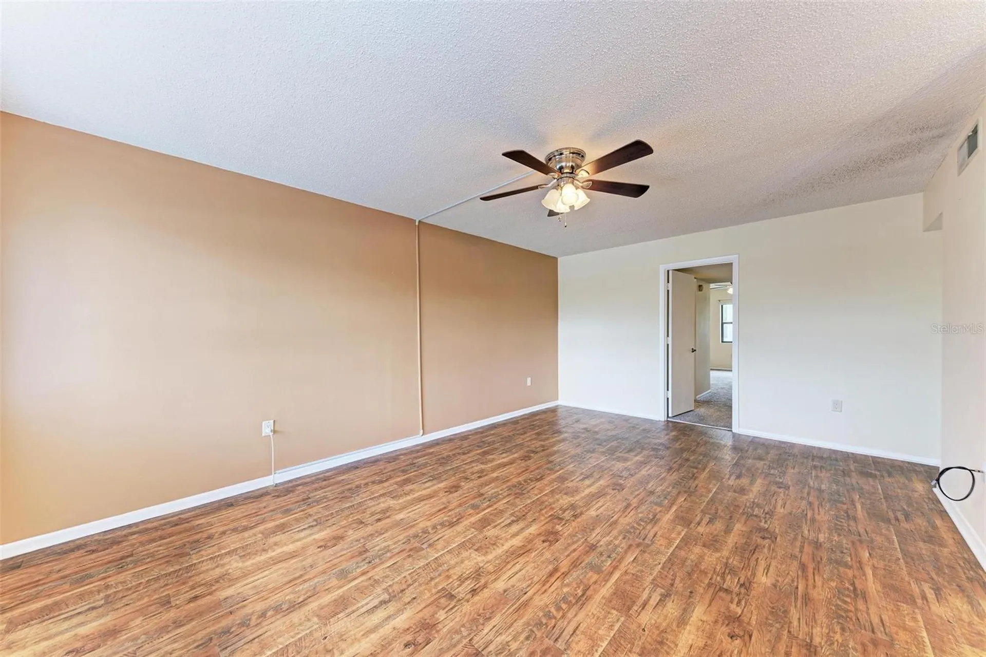 305 30th Avenue W Bradenton FL 34205