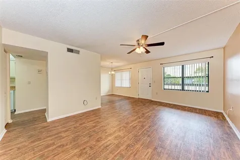 305 30th Avenue W Bradenton FL 34205