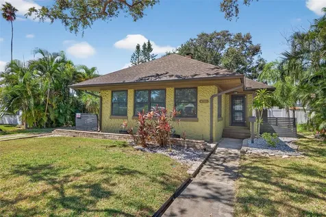 4218 Harrisburg Street NE St Petersburg FL 33703