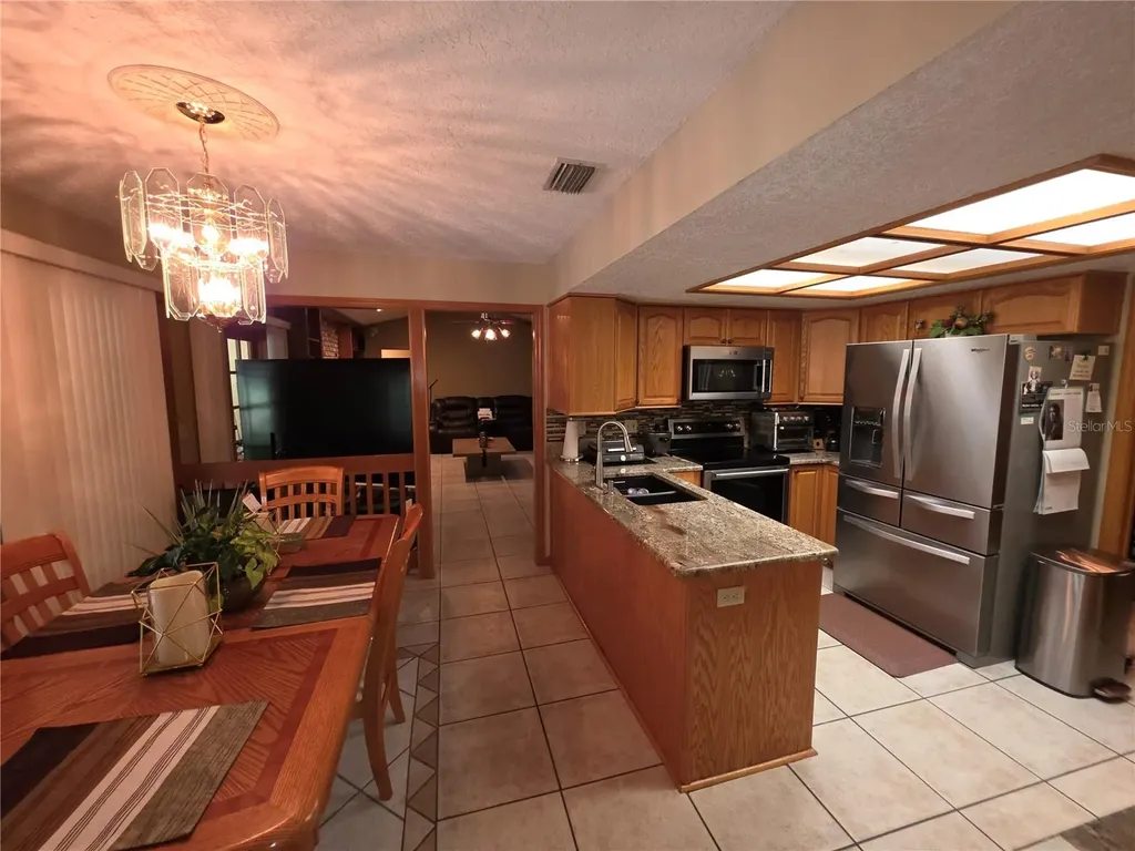 2325 River Tree Circle Sanford FL 32771