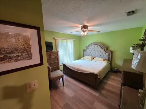2325 River Tree Circle Sanford FL 32771