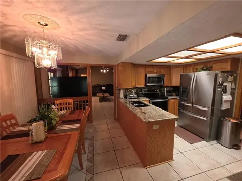 2325 River Tree Circle Sanford FL 32771