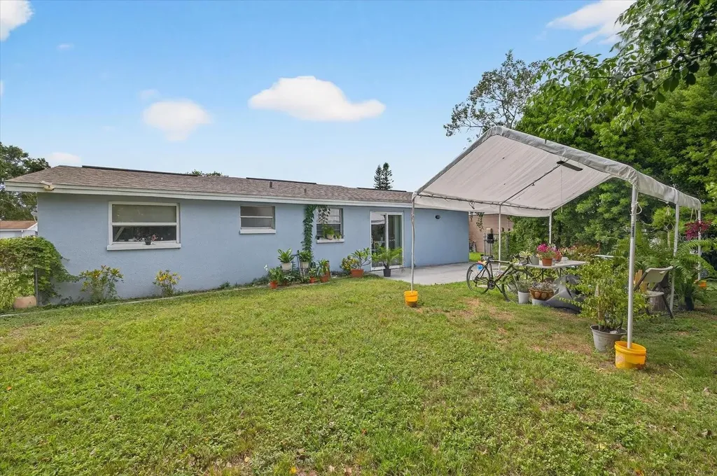 7811 Fox Hollow Drive Port Richey FL 34668