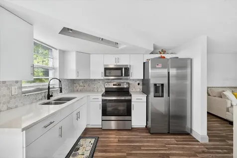 7811 Fox Hollow Drive Port Richey FL 34668