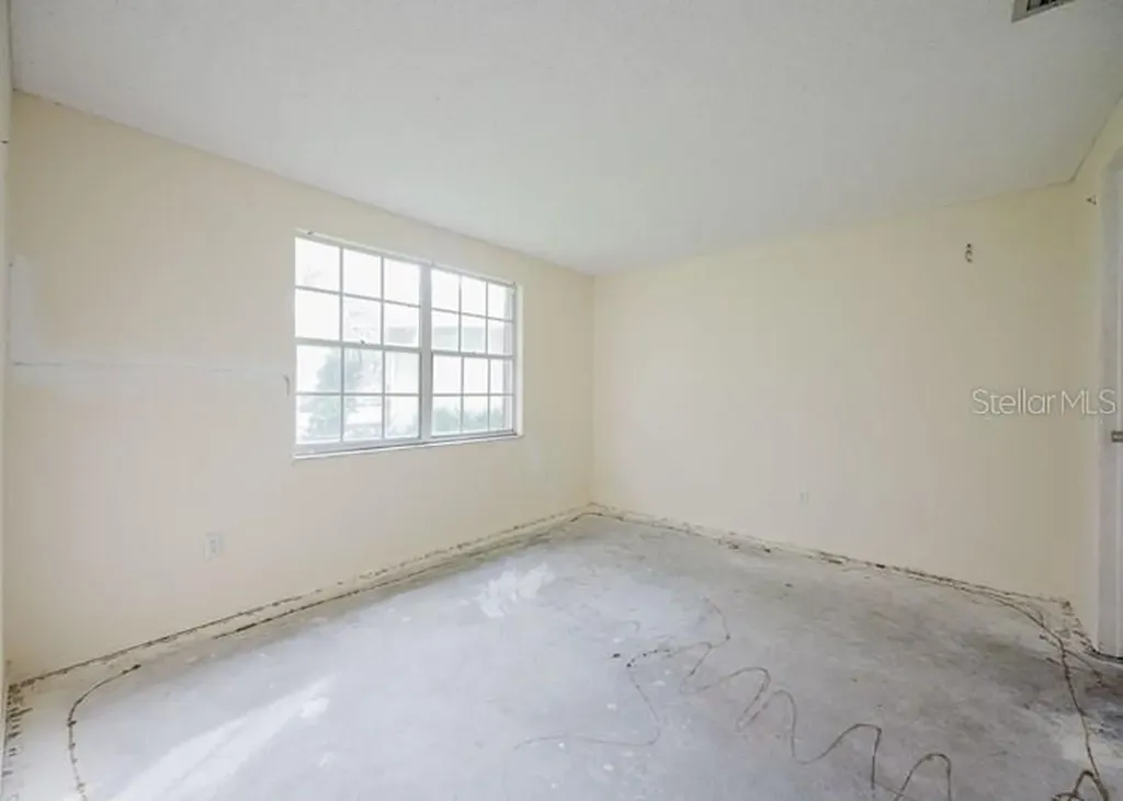 1243 Royal Oak Drive Dunedin FL 34698