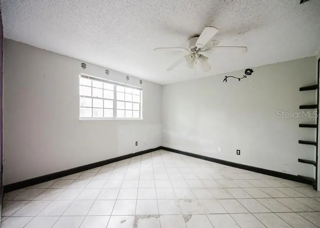 1243 Royal Oak Drive Dunedin FL 34698