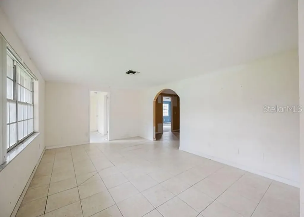 1243 Royal Oak Drive Dunedin FL 34698