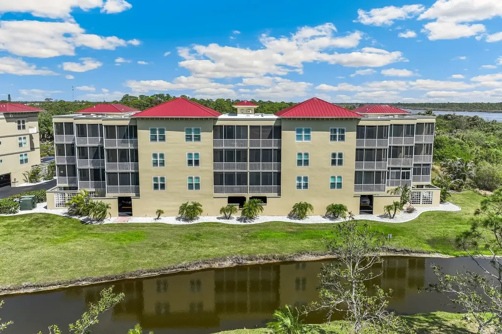 10055 Links Lane Rotonda West FL 33947