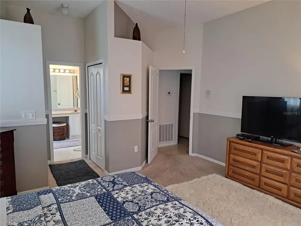 2863 Middleton Circle Kissimmee FL 34743