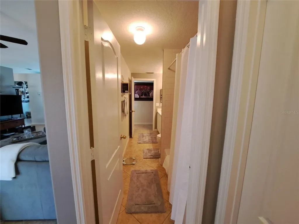 2863 Middleton Circle Kissimmee FL 34743
