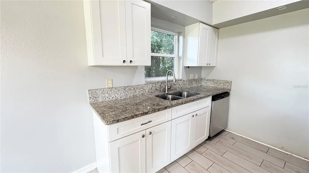 11 E Ella J Gilmore Street Apopka FL 32703