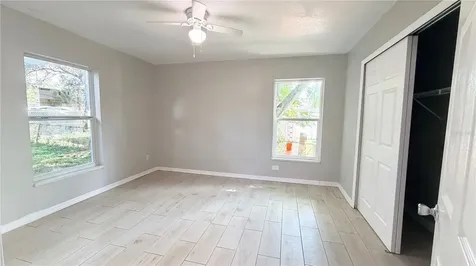 11 E Ella J Gilmore Street Apopka FL 32703