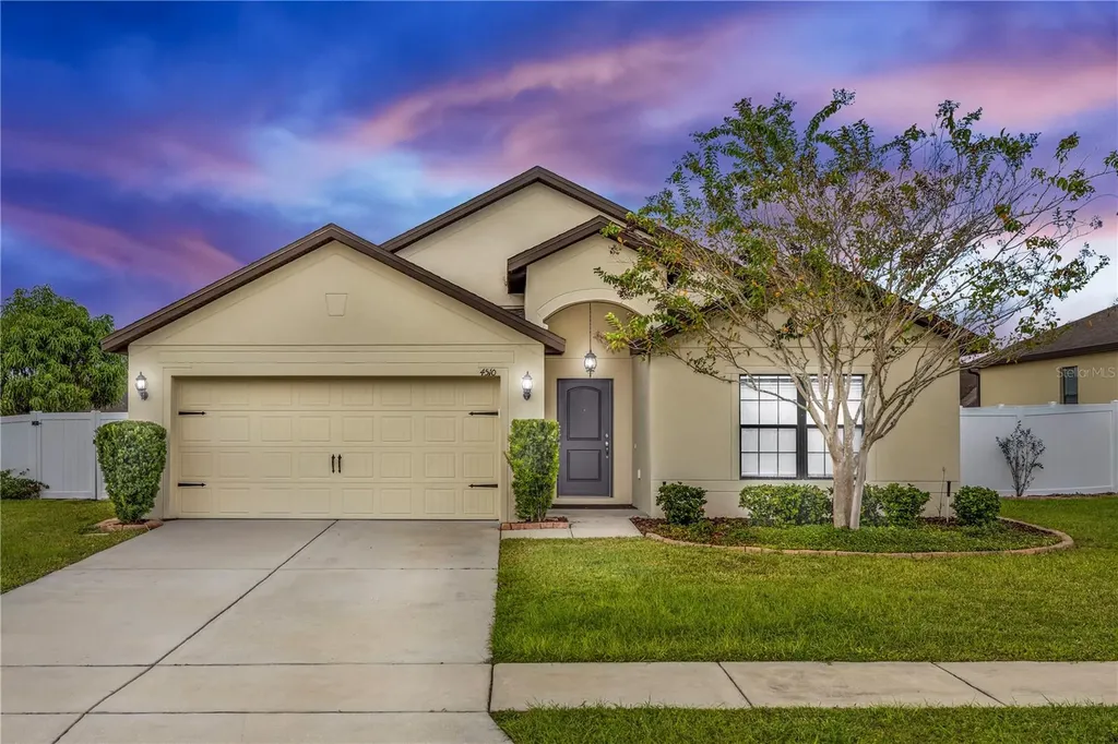 4510 Barbuda Drive Tavares FL 32778