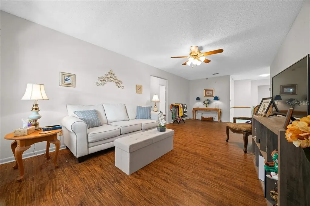 9755 SW 94th Terrace Ocala FL 34481