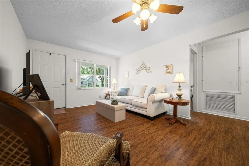 9755 SW 94th Terrace Ocala FL 34481
