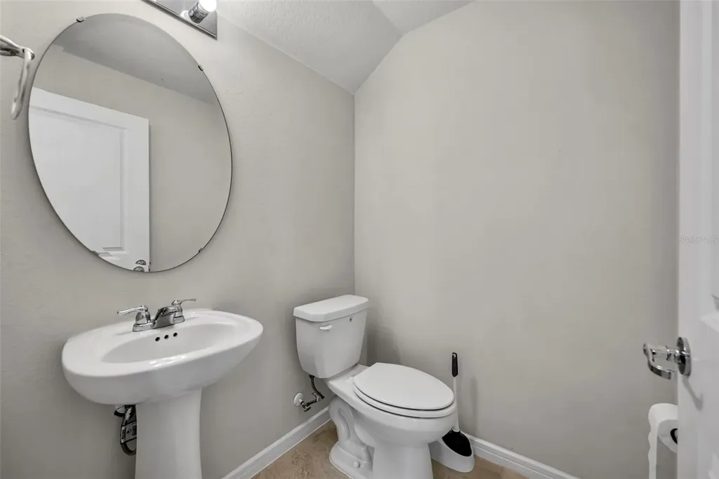 2092 Cross Prairie Parkway Kissimmee FL 34744