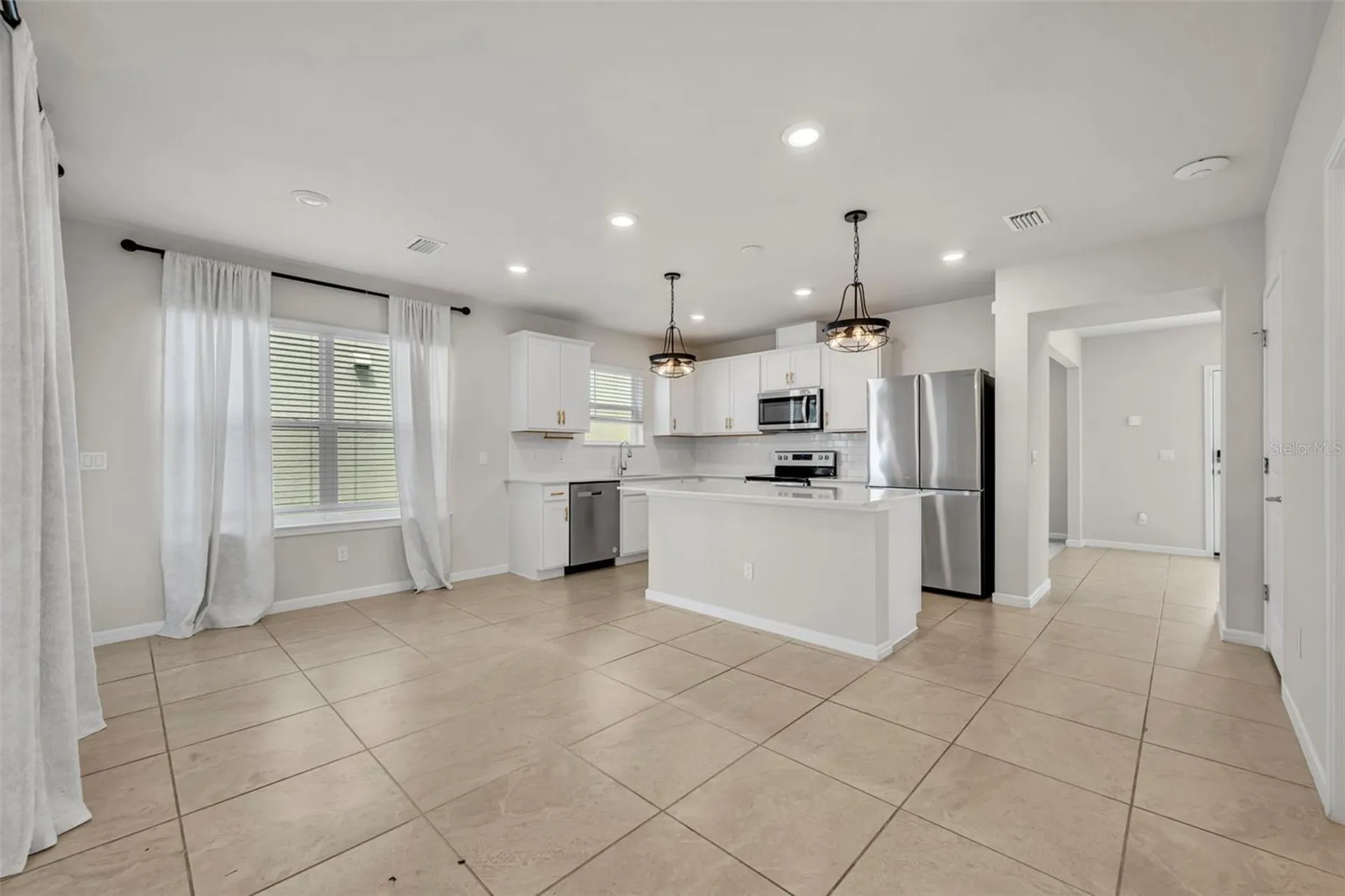2092 Cross Prairie Parkway Kissimmee FL 34744