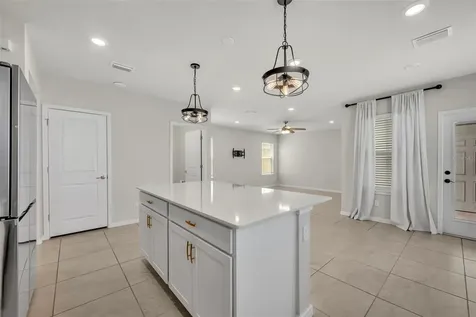 2092 Cross Prairie Parkway Kissimmee FL 34744