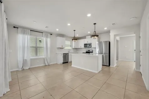 2092 Cross Prairie Parkway Kissimmee FL 34744