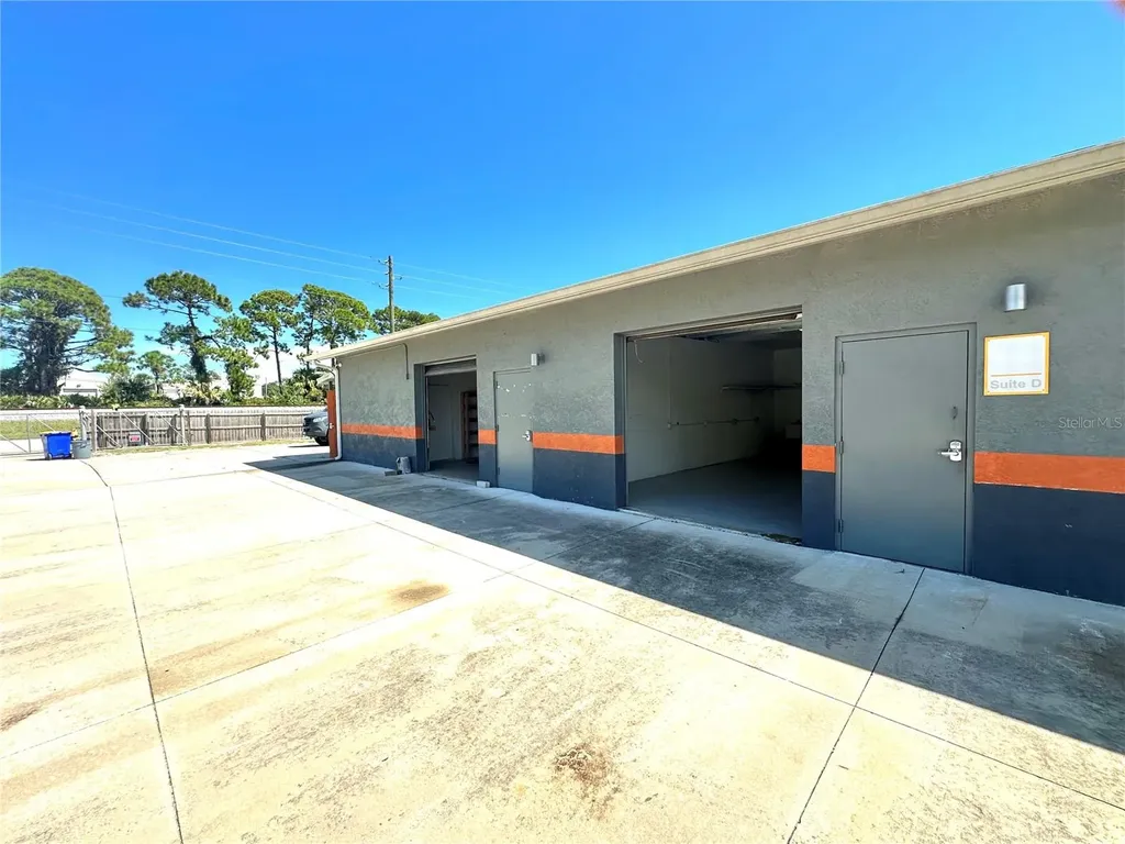 2724 Hibiscus Drive Edgewater FL 32141