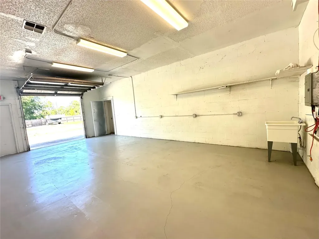 2724 Hibiscus Drive Edgewater FL 32141