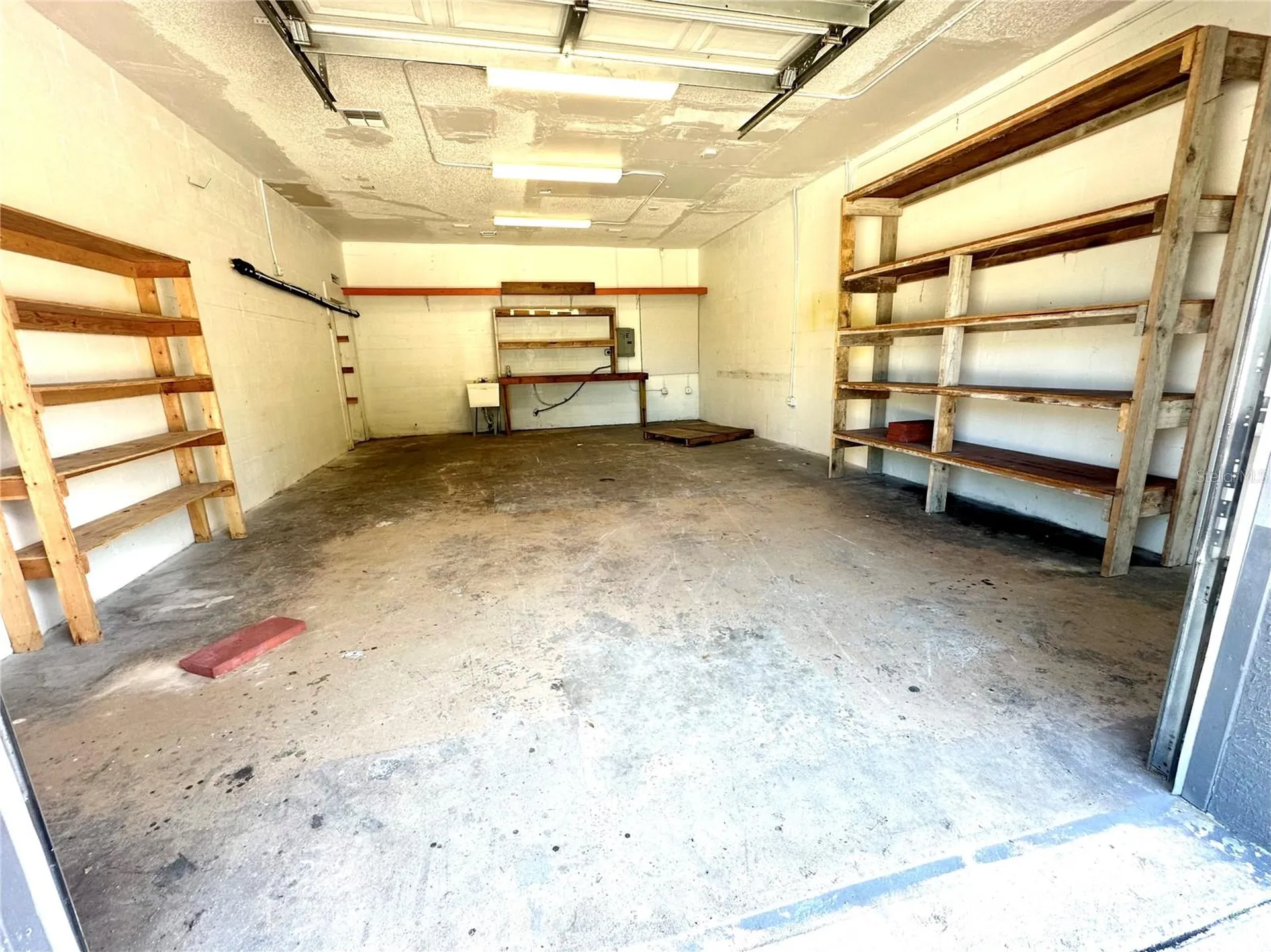 2724 Hibiscus Drive Edgewater FL 32141