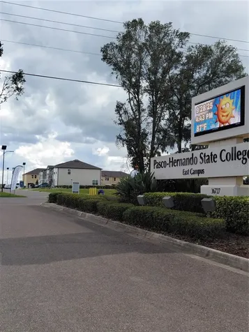14947 Pisa Parkway Dade City FL 33523