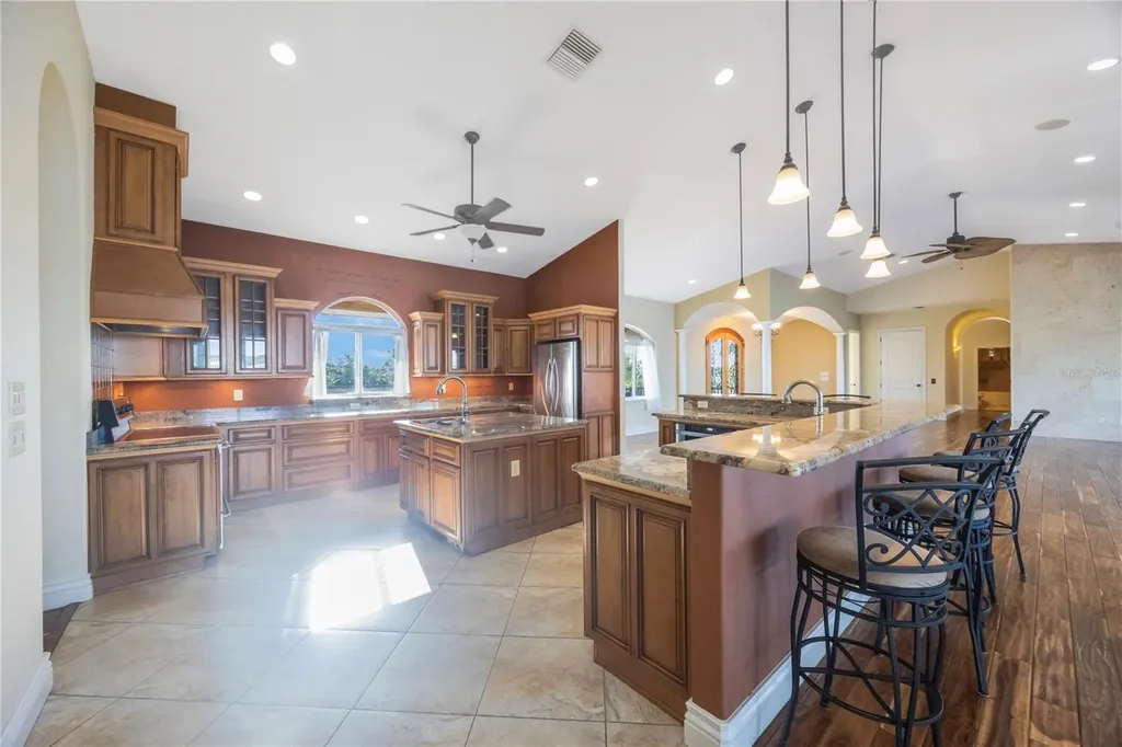 736 Pruitt Drive Madeira Beach FL 33708