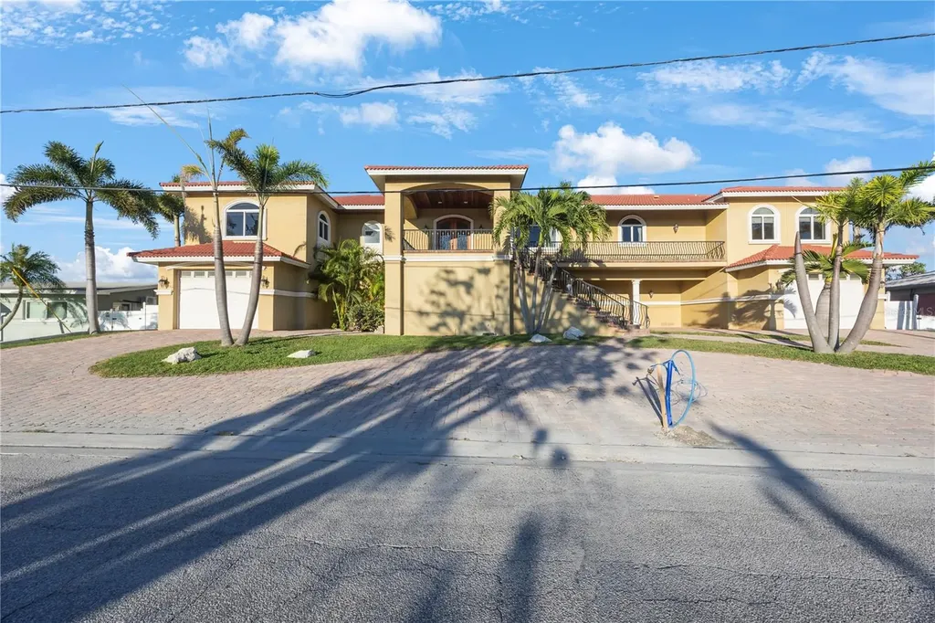 736 Pruitt Drive Madeira Beach FL 33708