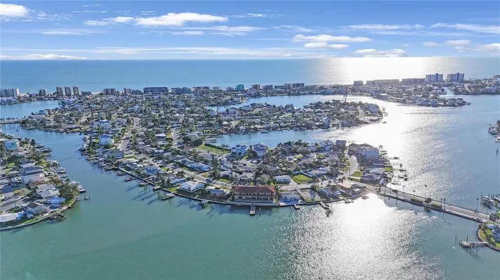 736 Pruitt Drive Madeira Beach FL 33708