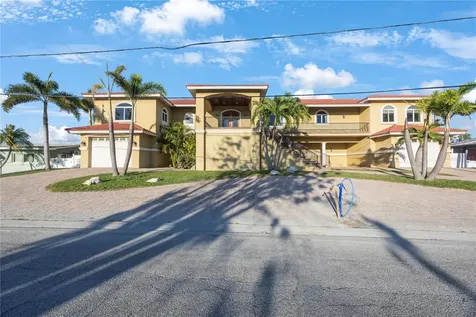 736 Pruitt Drive Madeira Beach FL 33708