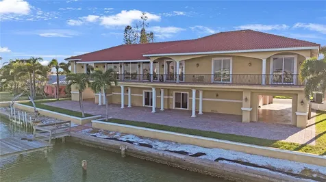 736 Pruitt Drive Madeira Beach FL 33708