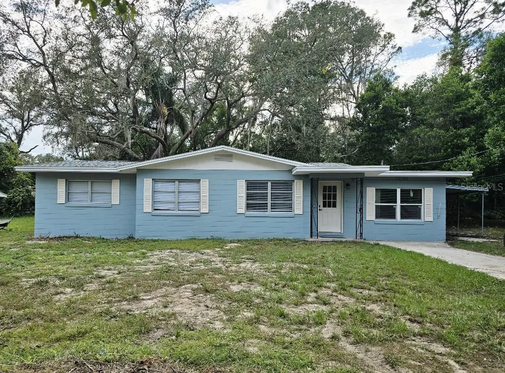 39939 Magnolia Street Lady Lake FL 32159