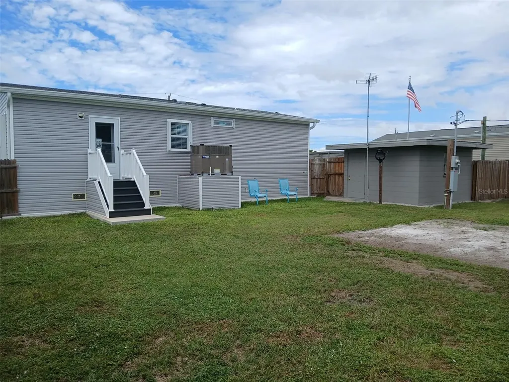 167 Via Madonna Englewood FL 34224