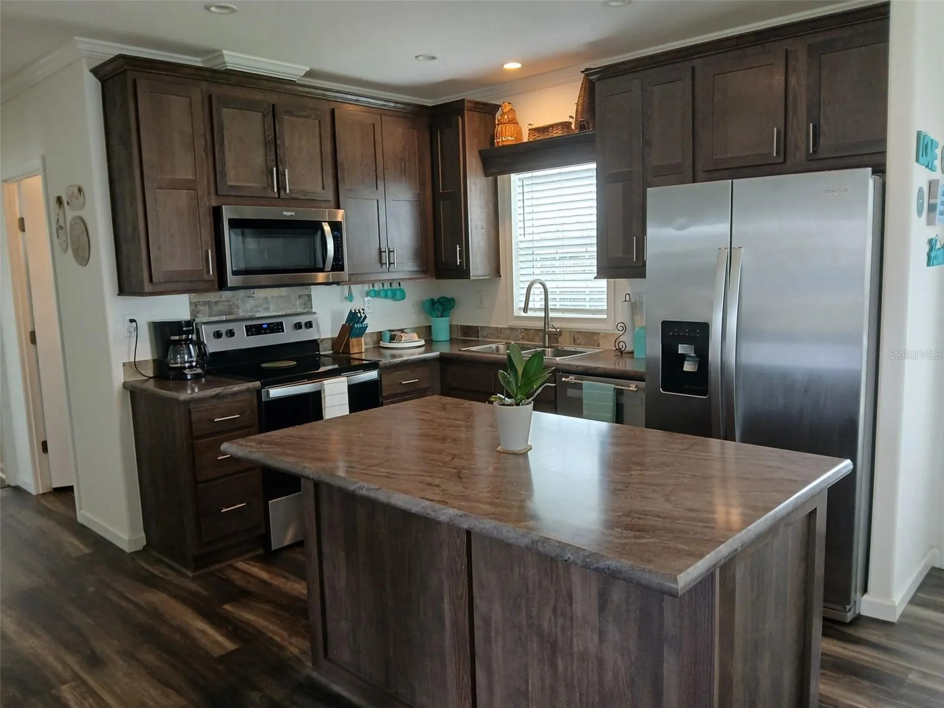 167 Via Madonna Englewood FL 34224