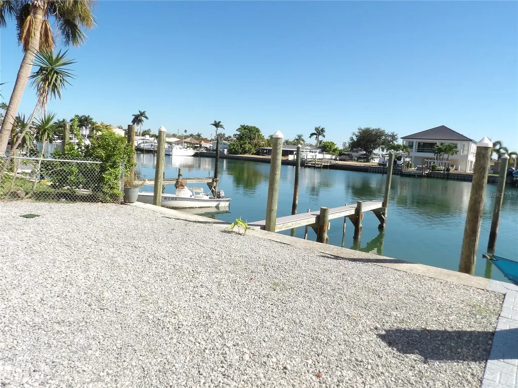 11705 3rd Street E Treasure Island FL 33706