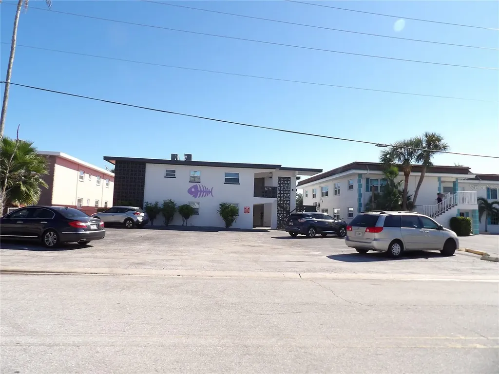 11705 3rd Street E Treasure Island FL 33706
