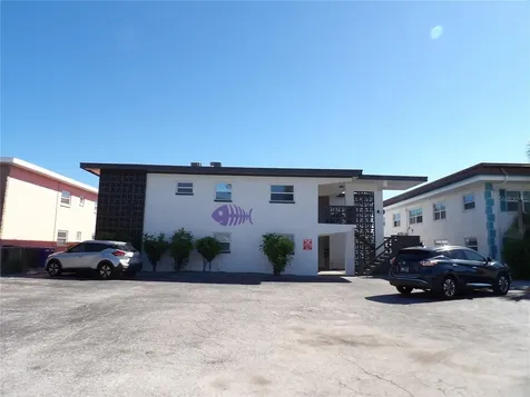 11705 3rd Street E Treasure Island FL 33706