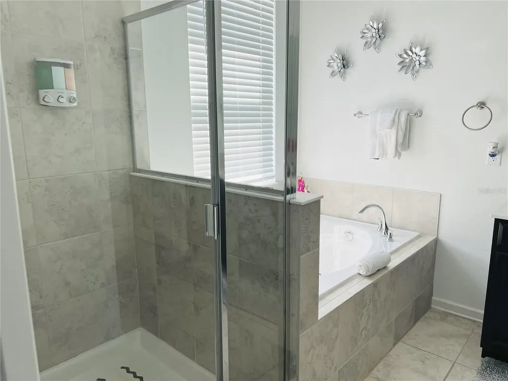 1097 Splash Shot Place Davenport FL 33896