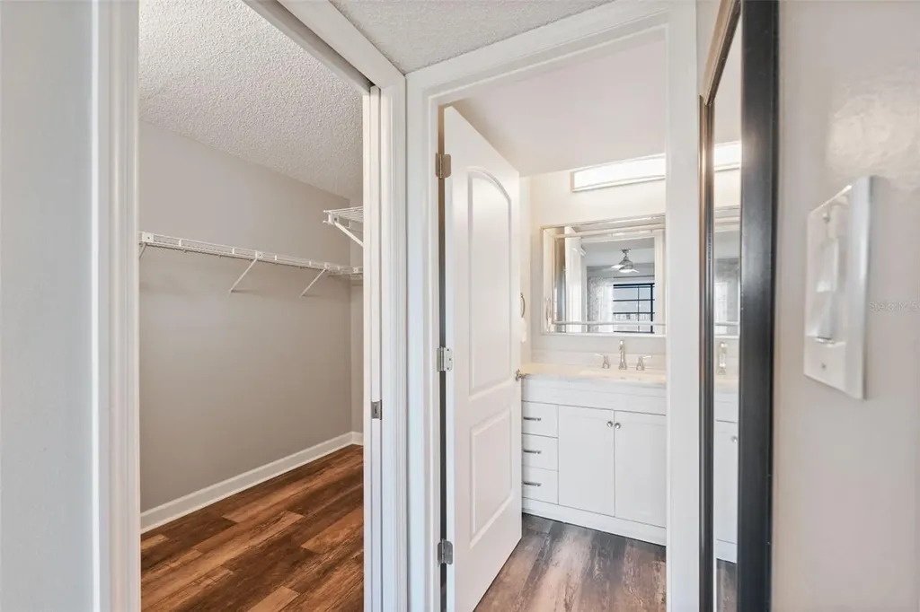 9860 62nd Terrace N St Petersburg FL 33708