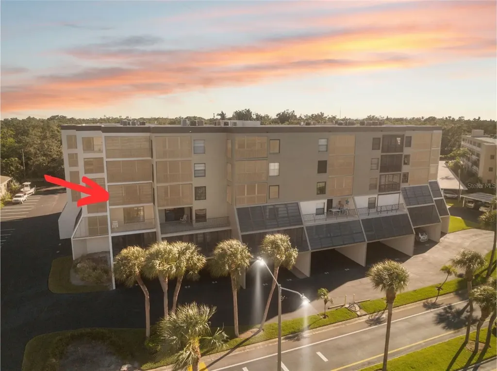 9860 62nd Terrace N St Petersburg FL 33708