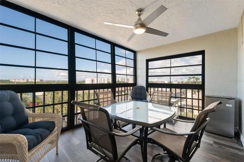 9860 62nd Terrace N St Petersburg FL 33708